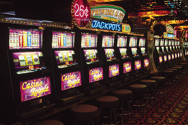 Sic Bo dice interface Sic Bo dice roll and betting interface on maluku toto