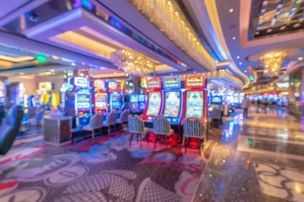 maluku toto baccarat game interface showing player and banker hands